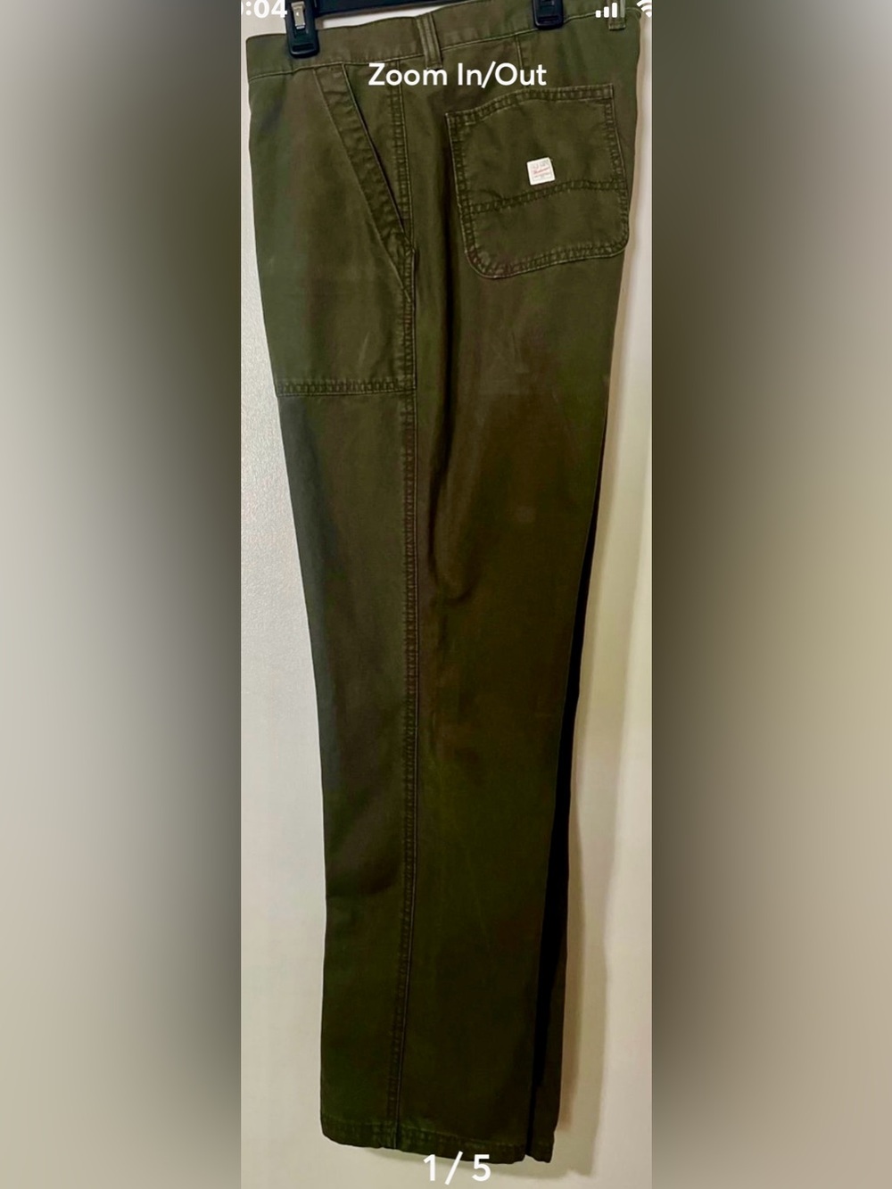 Old Navy Men's Cargo Pants in Olive